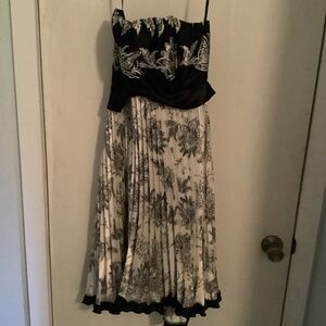 Black & cream strapless satin cocktail dress